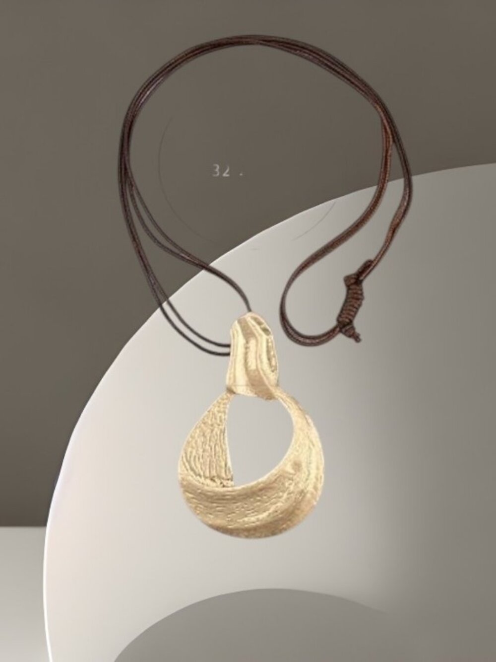 Women Leather Cord/Rope Y Neck Gold Circle Pendant Necklace ✨NWOT/Orig. Pkg)✨ - Picture 7 of 9